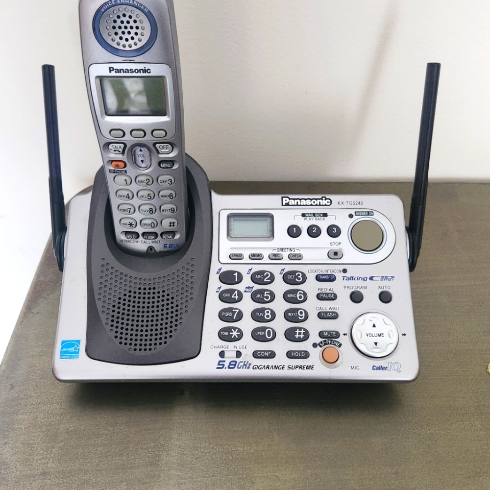 Panasonic landline cordless phone